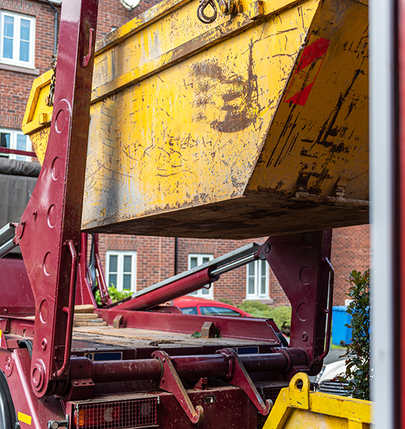 8 Yard Maxi Skip Hire Near Me Telford