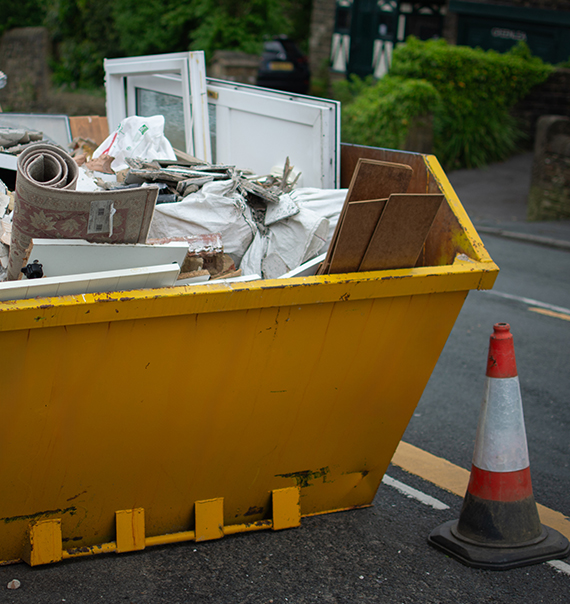 Builders Maxi Skip Hire Telford